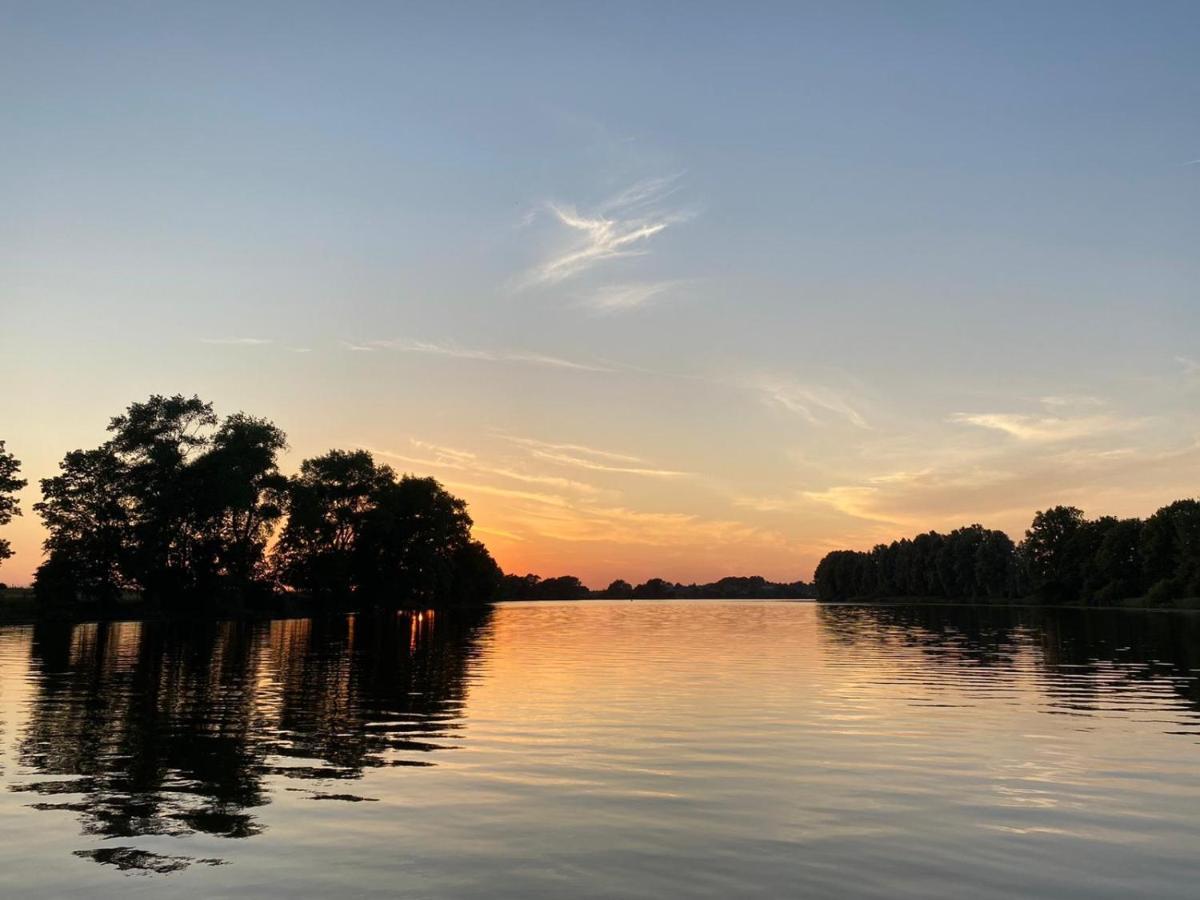Ferienwohnung Eiderblick Hennstedt  外观 照片